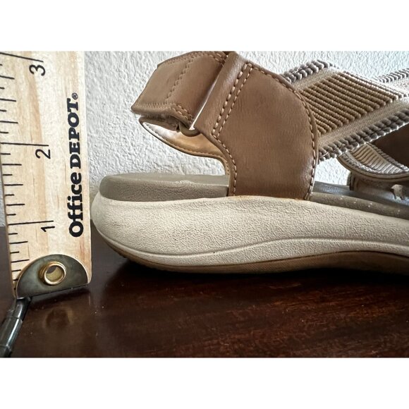Clarks Cloudsteppers Arla Stroll Sandals Womens Casual Sz 5.5W Beige Slingback H - Picture 8 of 10